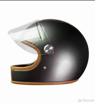 Prilba na motorku - 6