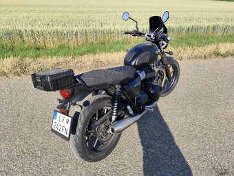 Triumph street twin 900 - 6