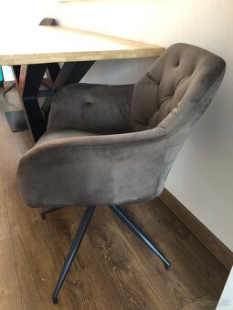 Dubovy jedalensky stol 180x80x78 - 6