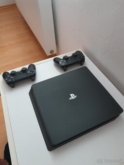 Sony PlayStation 4 - 6