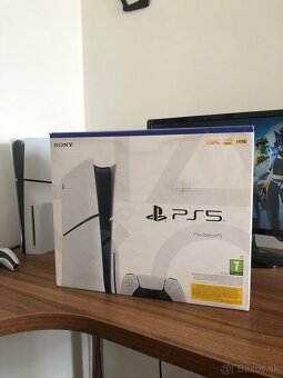 PS5 slim + monitor - 6