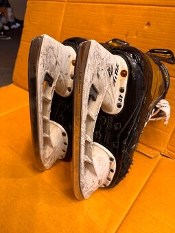 BRUSLE BAUER SUPREME ULTRASONIC, vel. 43/8 fit3 - 6