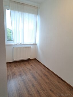 2 a pol izbový byt so záhradkou - 6