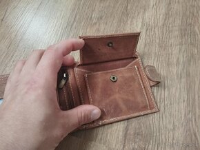 Pánska hnedá kožená peňaženka - 6