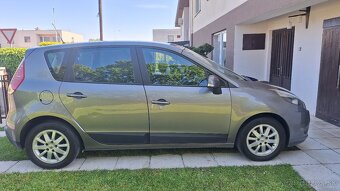 Renault Scénic 1.6 benzín - 6