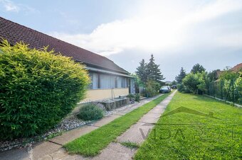 Na predaj stavebný pozemok o rozlohe až 7600m2, iba 6km od S - 6