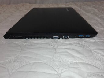 Lenovo. Intel i3. SSD 256 GB. RAM 16 GB. 15,6 FHD. - 6