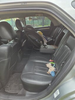Predám/vymenim Chrysler 300C Touring 3.0 CRD 160kW - 6
