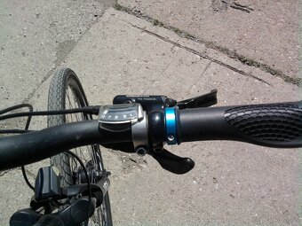 Predam crossovy bicykel znacky Bulls street flyer - 6