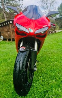 Ducati 1198 - 6