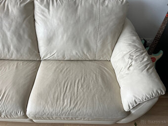 Béžová-biela kožená sedačka (IKEA) - 6
