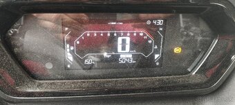 Yamaha - 6