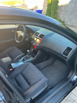 Honda Accord VII 2.0 - 6