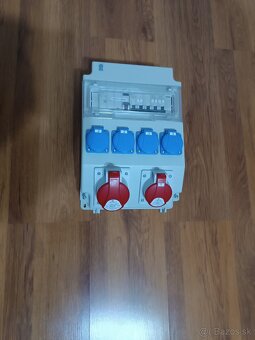 Predám 5Pólovú rozvodnicu ROS 11/FI-21 - 6