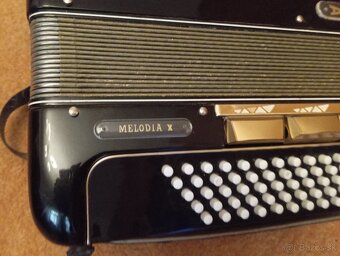 Akordeón Delicia Melodia X 80 basov - 6