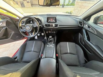 Mazda 3 - 6