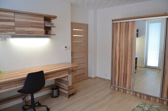 Prenajmem 3 izbový byt v centre LM - 6