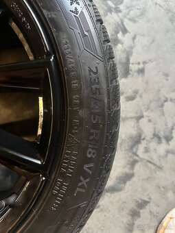 Zimná sada 235/45 R18 - 6