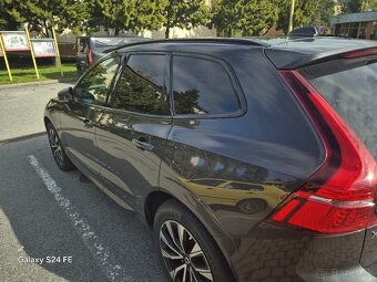 Volvo XC60 2.0 B4 mHEV Plus Dark AWD A/T - 6