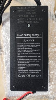 Predám novú značkovú LiFePo4 batériu Varicore 12V 310Ah - 6