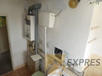 RK EXPRES - na predaj 2 izbový tehlový byt v Handlovej. - 6