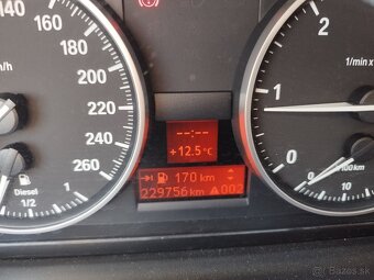 BMW E90 2.0D lci Facelift 2009 - 6