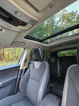 Volvo XC60, 2011, diesel ,120KW - 6
