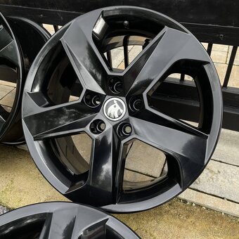 alu kolesa SKODA OCTAVIA III RS 5x112 R17 - 6