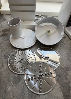 Bosch mum 4855/05 kuchynský robot 600w - 6