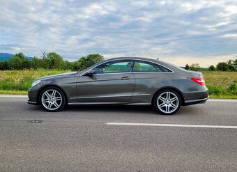 Mercedes Benz E coupe 350 CDI AMG - hnedá koža - 6