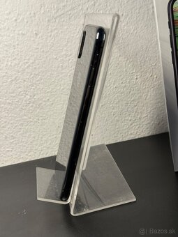 Predám Apple iPhone X 64GB Blsck Bežné známky používania - 6