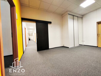 MODERNÉ KANCELÁRIE TRENČIANSKA - od 100 do 800 m2 - 6