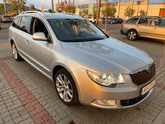 Škoda Superb Combi 2.0 TDI CR 140k Elegance DSG - 6