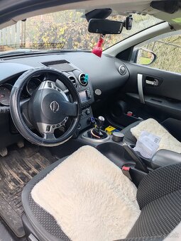 Nissan Qashqai+2 2010 - 6