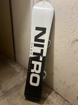 Predám snowboard s topánkami a viazaním NITRO - 6