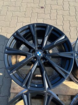 🟦 BMW R22 originálne disky 758i – X7 G07 – TOP stav - 6