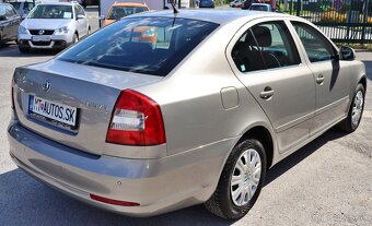 Škoda Octavia 1.6 MPI Ambiente - 6