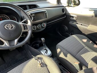 Toyota Yaris 1.3 CVT - 6