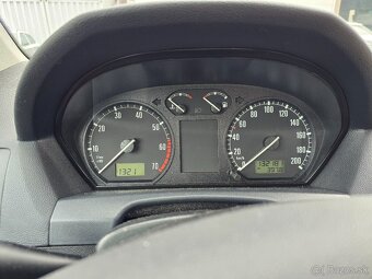 Skoda fabia 1.2 htp 40kw 2004 - 6