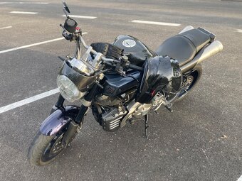 Yamaha MT-01 - 6