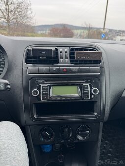 Volkswagen Polo 1,2 Benzín 2010 - 6
