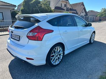 FORD FOCUS Hatchback - 2.0 TDCi, automat - 6