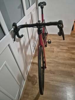 Predám Trek domane Sl6 veľ. 58,crimson/black - 6