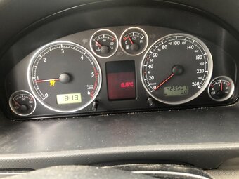 Predam Volkswagen Sharan 1.9 - 6