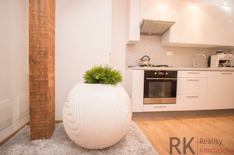 Tehlový byt v centre Košíc, s balkónom a výťahom - 6