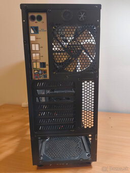 Mid Tower PC skriňa - Zalman Z1 Black - 6