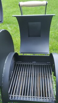 Záhradný gril Smoky Fun Tradition 6 - 6
