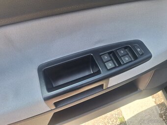 VW POLO CROSS 1,9TDI 74 KW KLÍMA VYHRIEVANÉ SEDADLÁ - 6