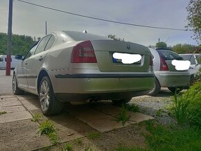 Škoda Octavia ll 2.0 TDI Elegance (sedan) - 6