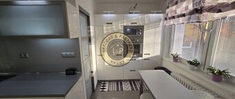 REZERVOVANÝ- NA PREDAJ - LUXUSNÝ 3-izbový BYT na Sídlisku II - 6